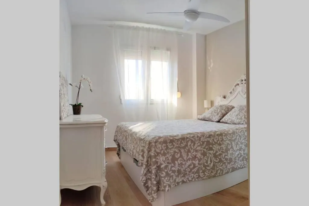 Piso En El Centro De Torremolinos Apartamento
